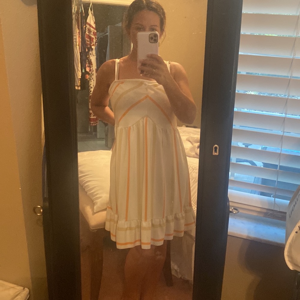 Boutique dress!! Perfect for Fall! - Picture 2 of 6
